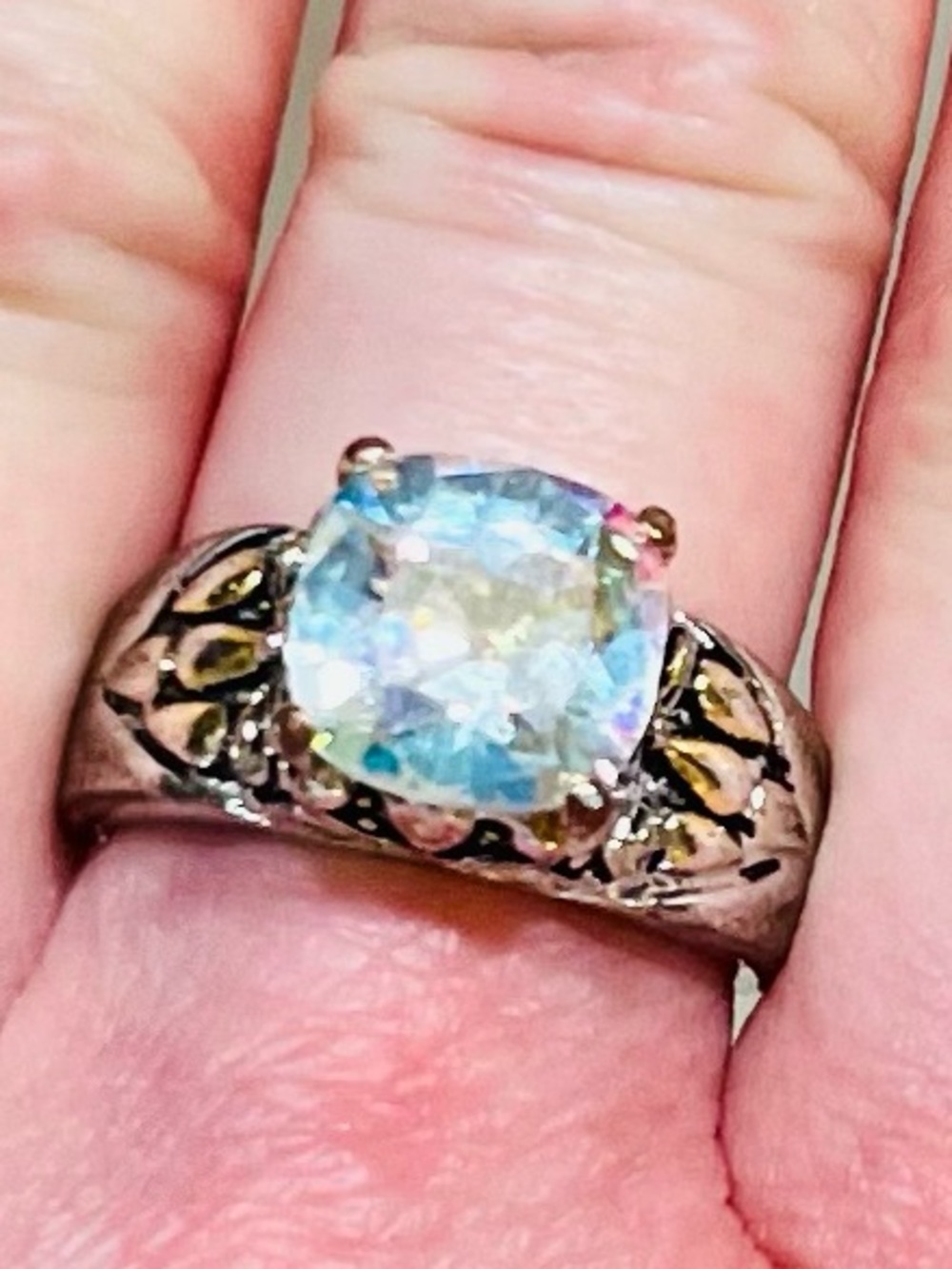 Vintage Two Tone Ring AB Crystal Cushion Stone Size 8.25 - Picture 7 of 12